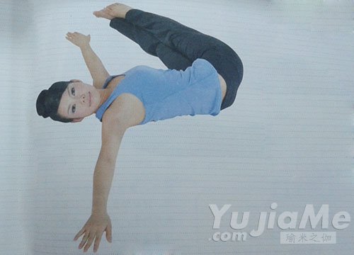 10分钟强效瑜伽解决便秘问题(图1)