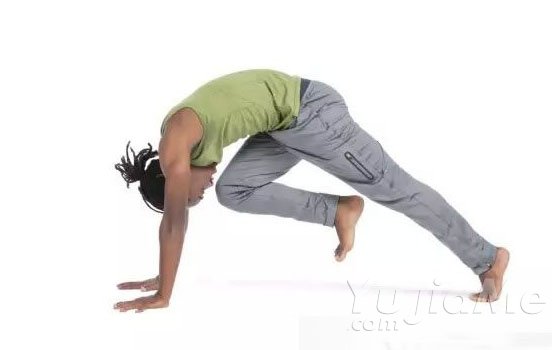 10分钟瑜伽让你成为“元气青年”(图3)