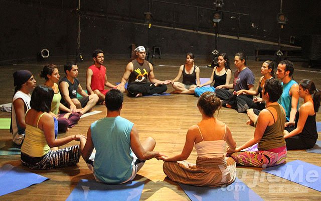 教你静坐养生瑜伽,越坐越健康1 教你静坐养生瑜伽,越坐越健康(图1)