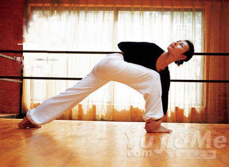 瑜伽改善手脚冰凉 促进血液循环(图2)