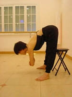 拯救久坐一族的身体健康-椅子瑜伽(图3)