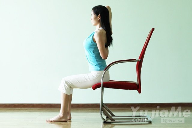椅子瑜伽十三式 OL的不二之选(图2)