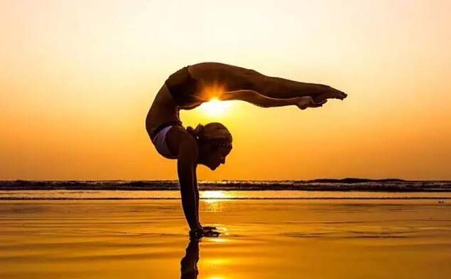 身心疲惫缺乏活力？这套瑜伽提斯动作助你重获能量