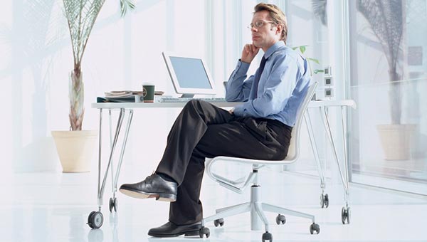 办公室椅子健身操缓解肩颈腰疲劳，改善白领