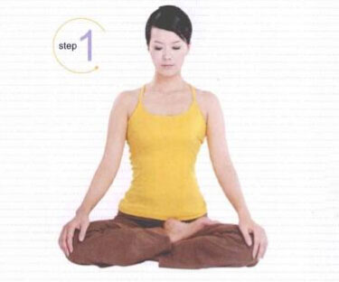 两式眼部瑜伽缓解疲劳，促进循环恢复明亮神采(图1)