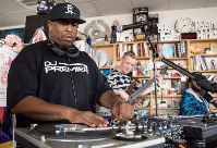 传奇音乐制作人如何融合艺术与文化产生深远影响(图1)