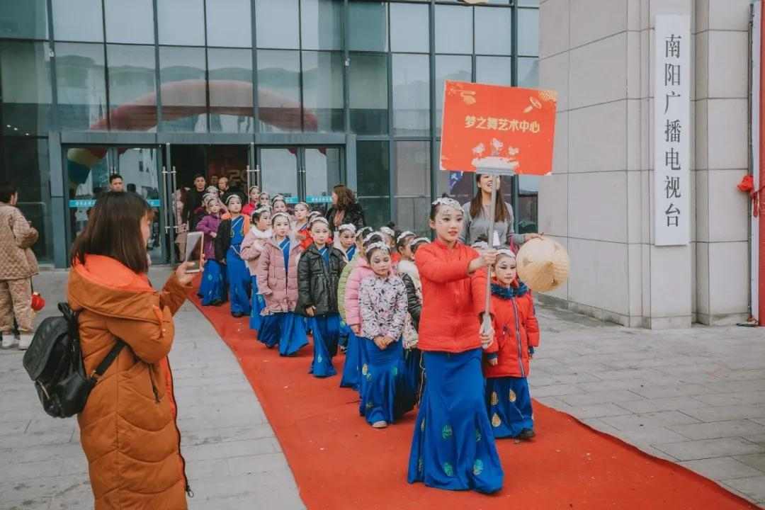 少儿新春文艺晚会启动,素质教育成果展示平台助力青少年成长(图3) 少儿新春文艺晚会启动,素质教育成果展示平台助力青少年成长(图3)