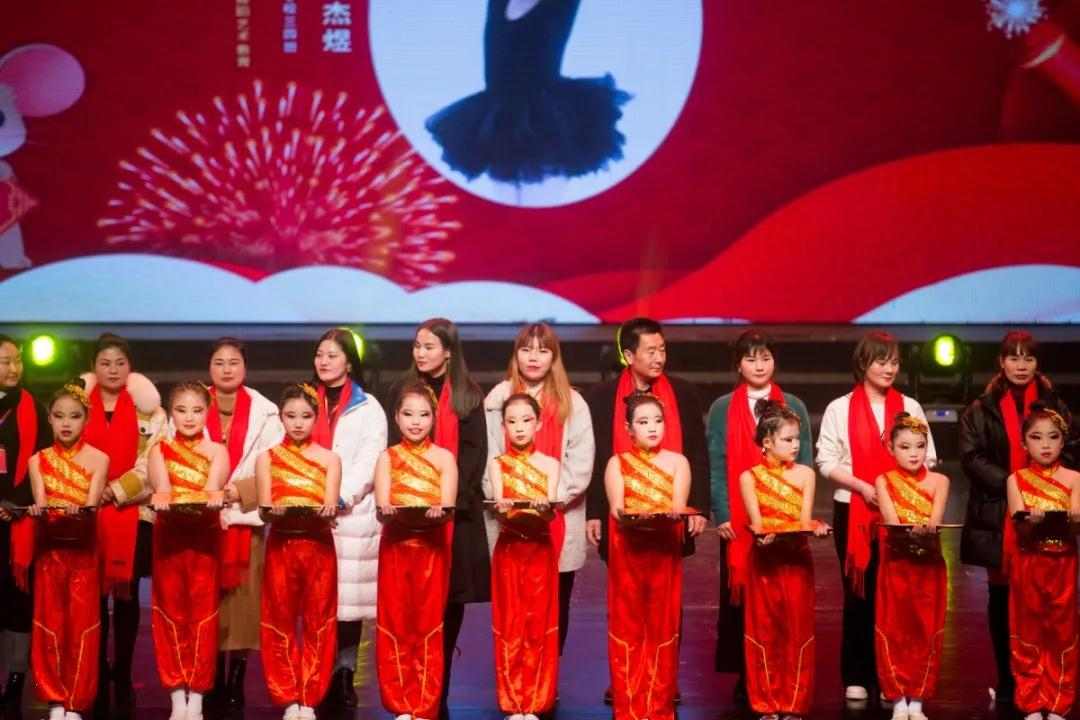 少儿新春文艺晚会启动，素质教育成果展示平台助力青少年成长(图6)